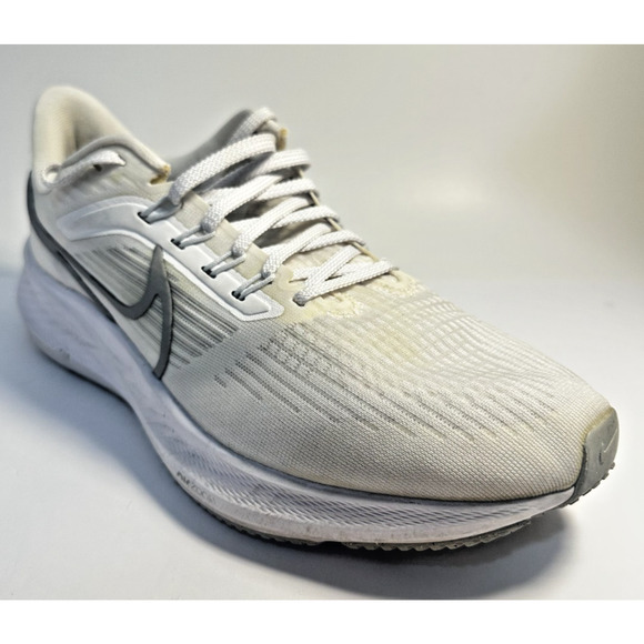 Nike Air Zoom Pegasus 39 Men’s Size 10 White Running Shoes DH4072-100 - Picture 2 of 9